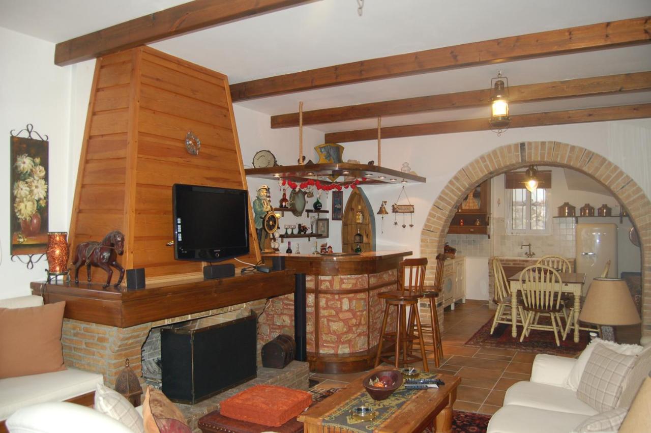 Villa Sul Mare Chalkida Exterior foto